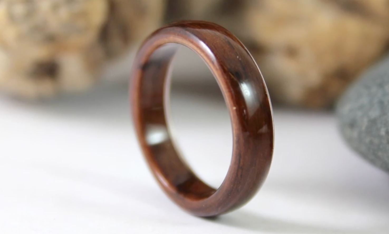 wooden rings, wood rings, wood rings South Africa, touchwood, wood wedding rings